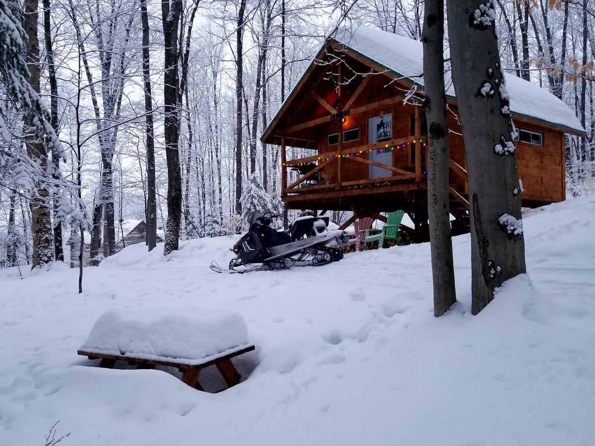 Saint-Jean-des Piles Les Cabines Nordik Des Pilesヴィラ エクステリア 写真